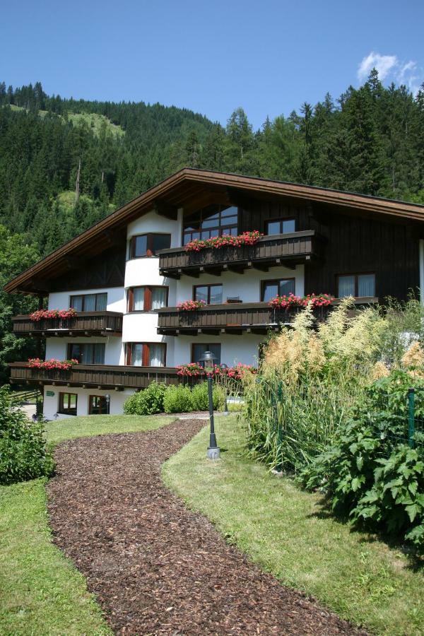 Haus Montana Apartment Elbigenalp Exterior photo